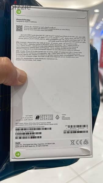 iphone 15 pro max middle east 256 GB black titanium with warranty 1