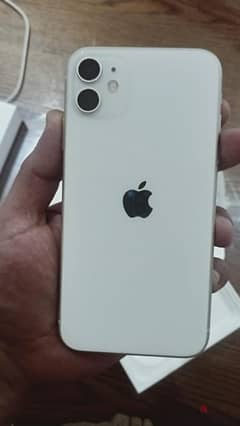 iphone 11 128 g white with box and charger تقسيط 0