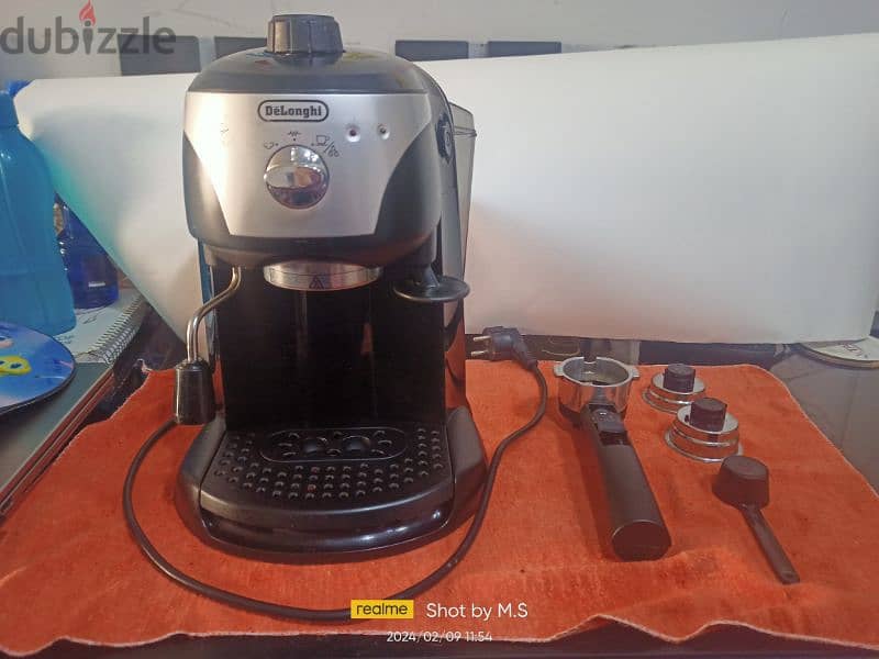 ماكينة قهوة ديلونجي Coffee machine 2