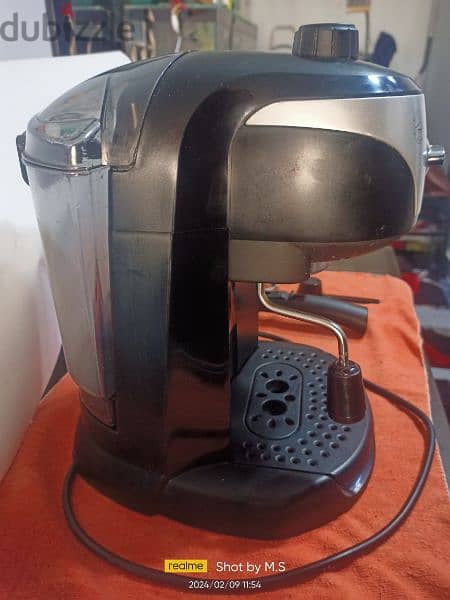 ماكينة قهوة ديلونجي Coffee machine 4