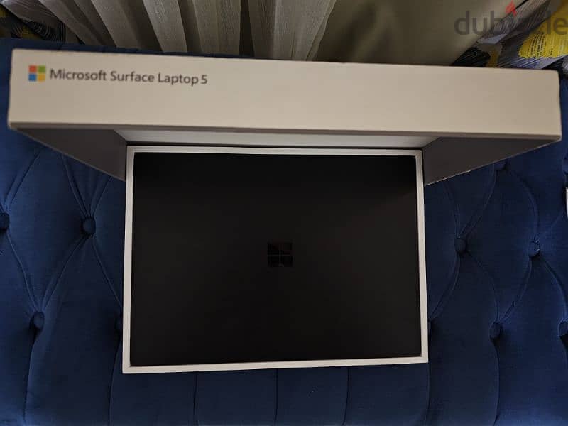 Microsoft surface laptop 5 2