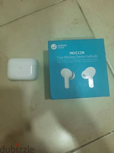 سماعة Honor Moecen Wirless Earbuds مع العلبة في حالة جيدة جدا