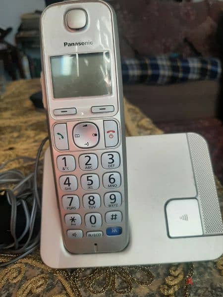 Panasonic Phone KxTge210Fx. 2