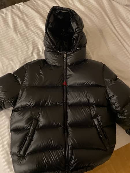 Zara puffer jacket brand new size Large code 4302/305 1