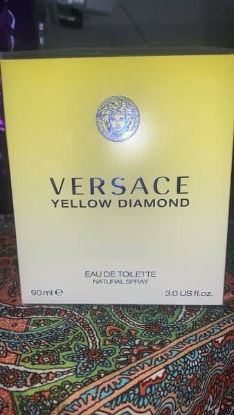 Original versace yellow diamond 0
