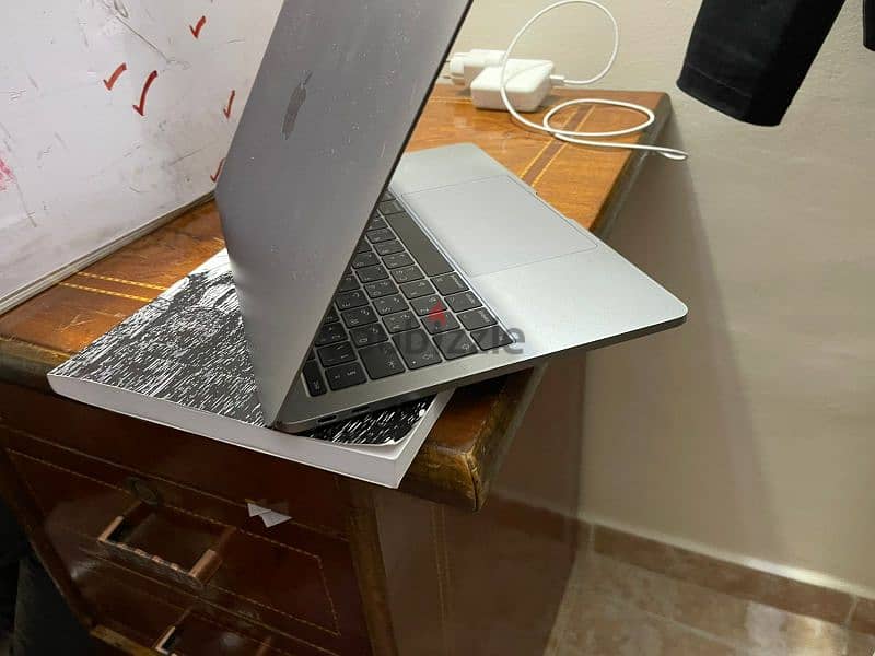 iMac laptop 7