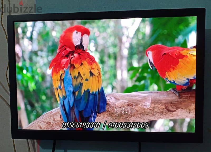 شاشة للبيع 24 بوصة معاها رسيفر HD و حامل حائط و جميع وصلاتها هدية 9