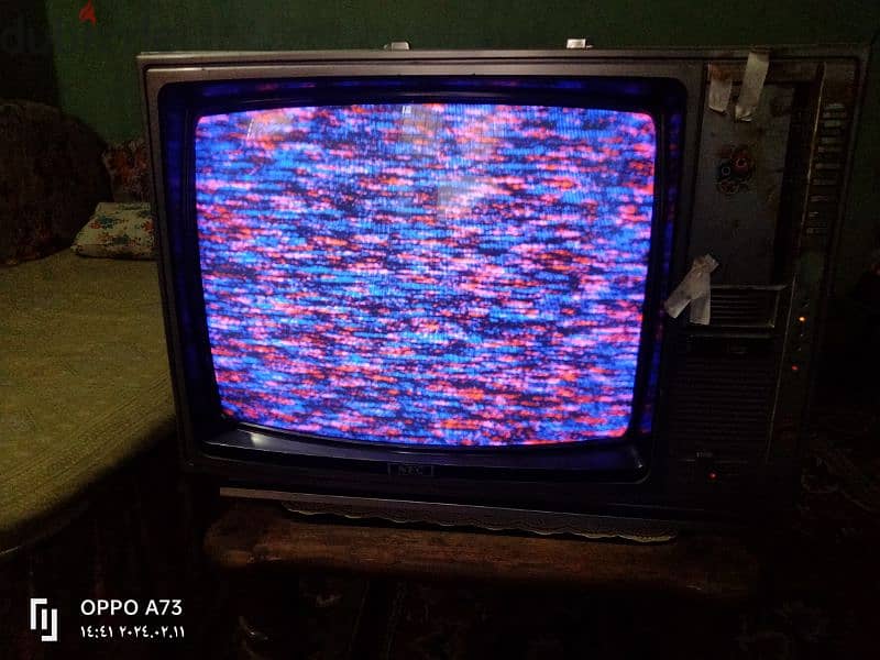 تلفزيون قديم 1