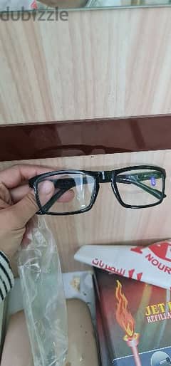 نظارة قراءة+ جراب 0