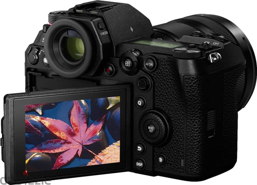 Panasonic - LUMIX S1R Mirrorless Camera (Body Only) - Black 4