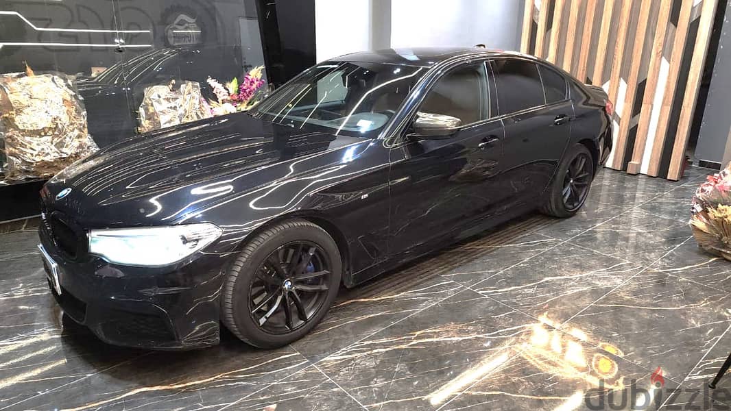 BMW-530 Fabrica 2019 0