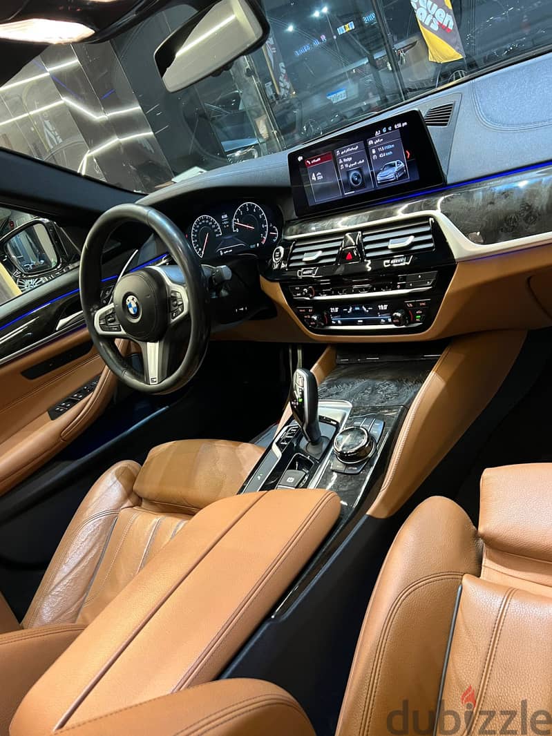 BMW-530 Fabrica 2019 17