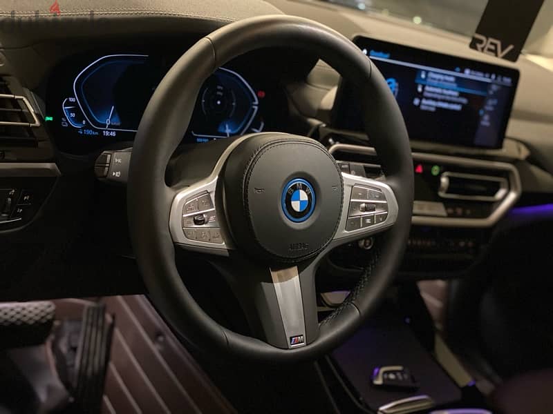 Brand new BMW iX3 M package 2024 1