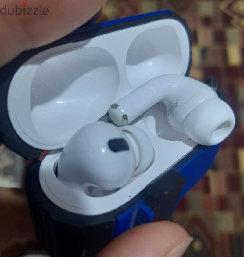 Air pods pro 4