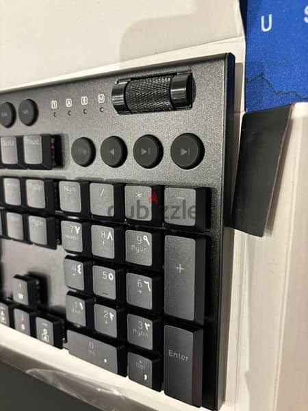 Redragon k618 wireless RGB Mechanical Keyboard - black 7