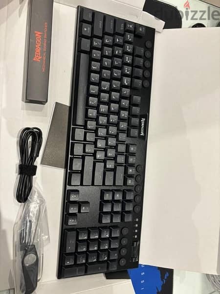 Redragon k618 wireless RGB Mechanical Keyboard - black 9