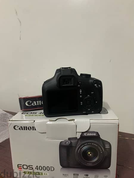 camera canon 4000D 4