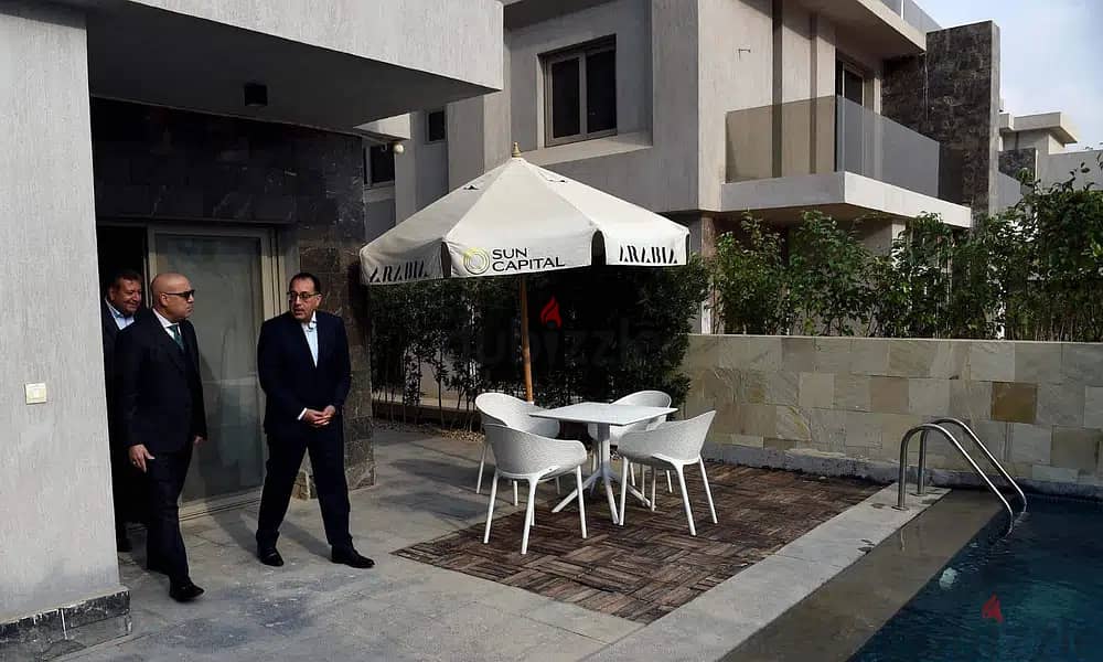 شقة متشطبة للبيع 3 غرف في صن كابيتال اكتوبر فيو الاهرامات Sun capital 5