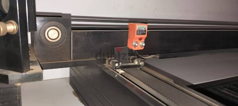 ماكينه قص بالليزر (SHAPOO) __ Laser Cutting Machine 3