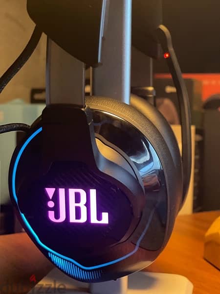 jbl quantom 910 gaming headphone 3