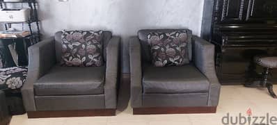 couch and chairs 0