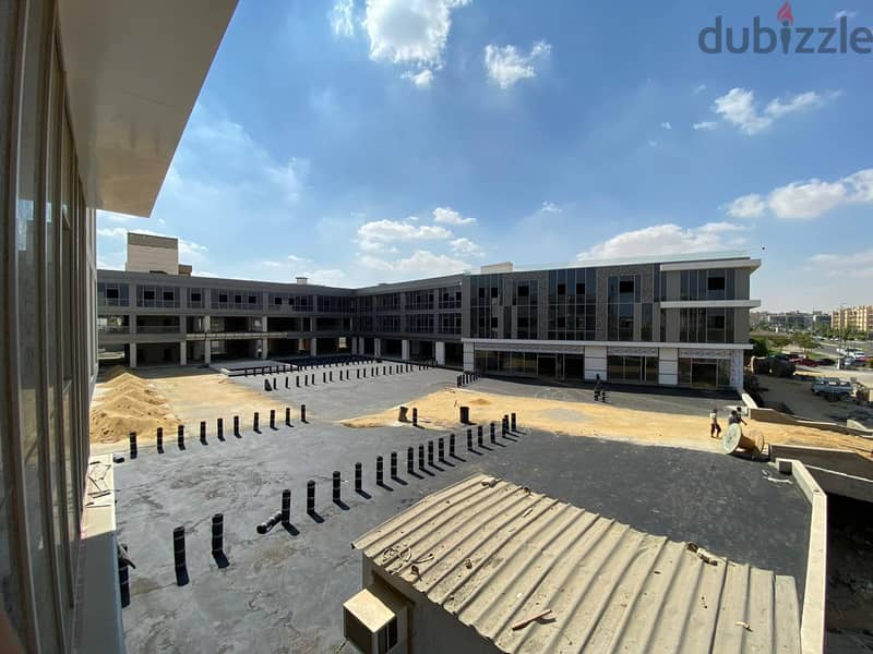 Adminstrative office for sale 49 Meter in Elsheikh Zayed, 15% DP,  Over 5 years, piazza 59 mall 5