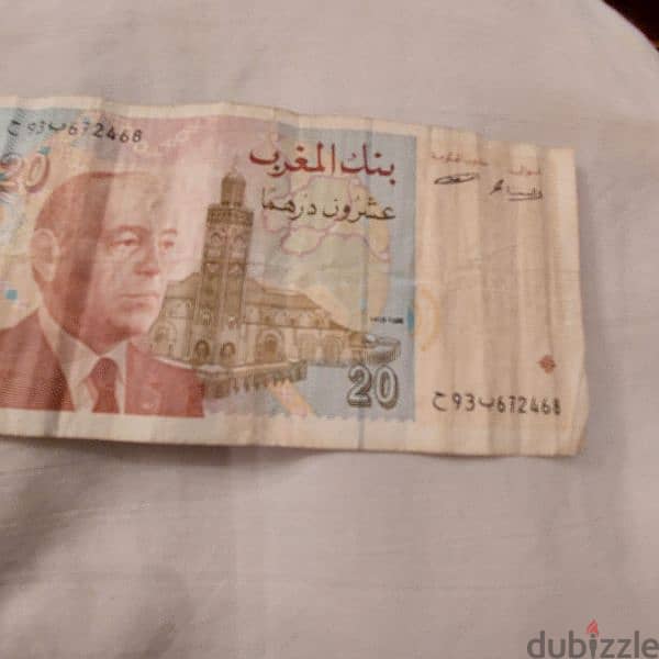 مجموعة  كبيرة من العملات المصرية والعربية والاجنبيه 3