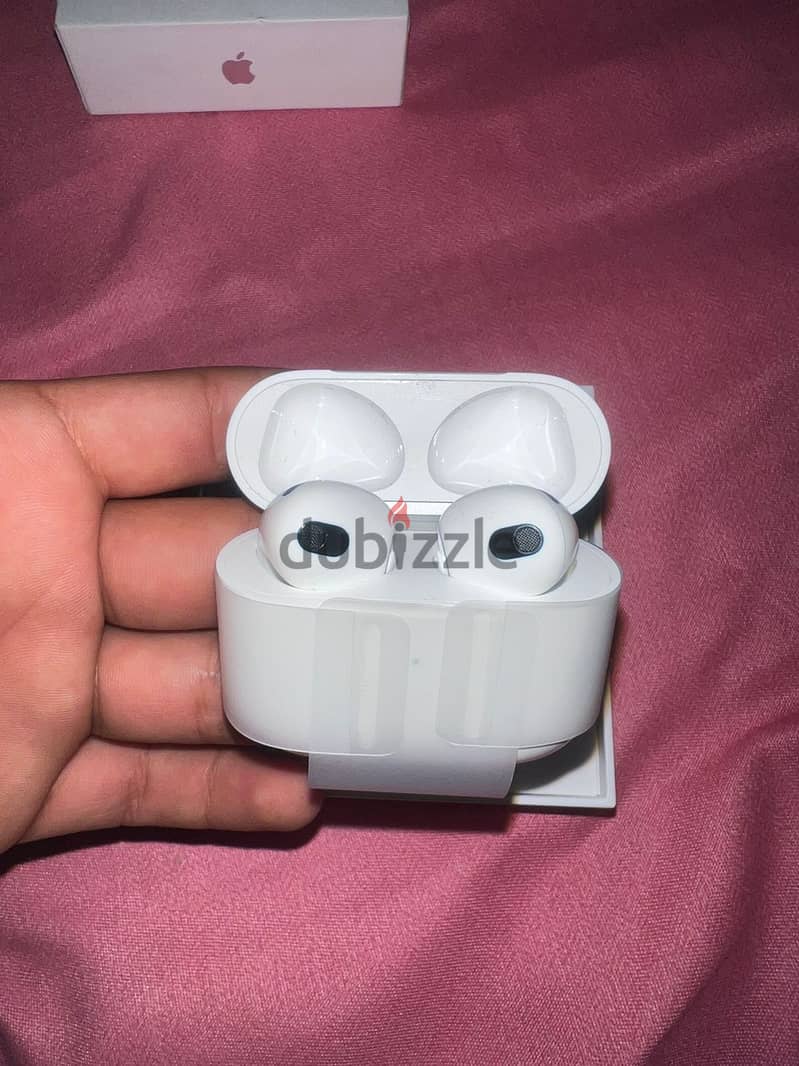 Apple Airpods 3 6