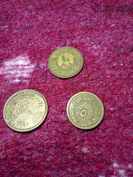 مجموعة من العملات معدنية قديمة 10