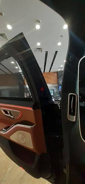 MERCEDES-Benz S450  4Matic Model 2024

وكيل 12