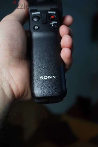 Sony Shooting Grip With Wireless Remote Commander GP-VPT2BT 2