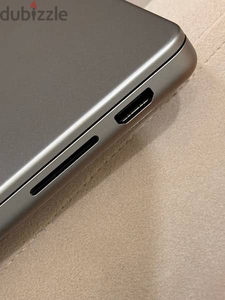 MacBook Pro M3 14-inch 4