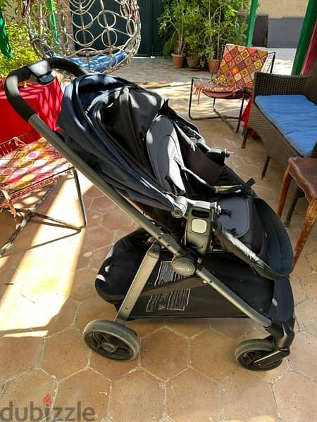 Graco stroller and car seat travel system 2