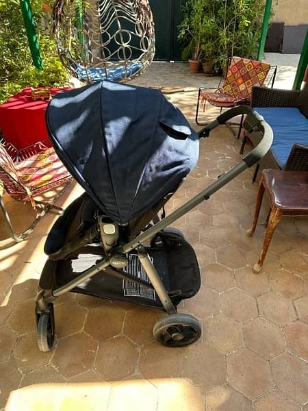 Graco stroller and car seat travel system 3