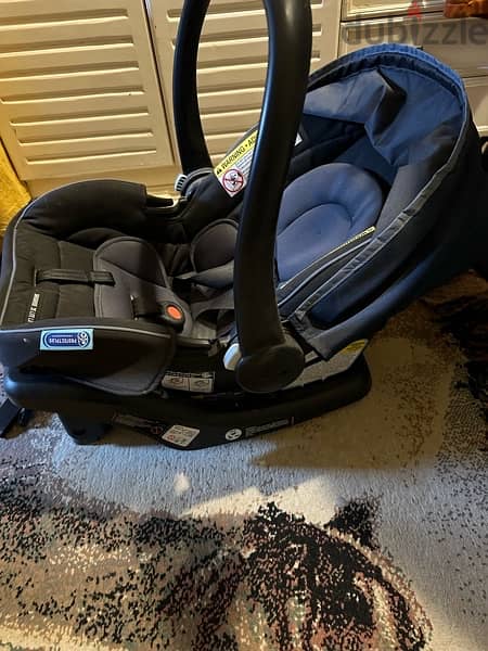 Graco stroller and car seat travel system 6