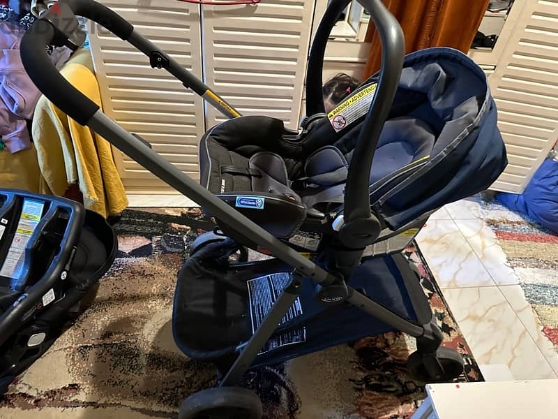 Graco stroller and car seat travel system 7