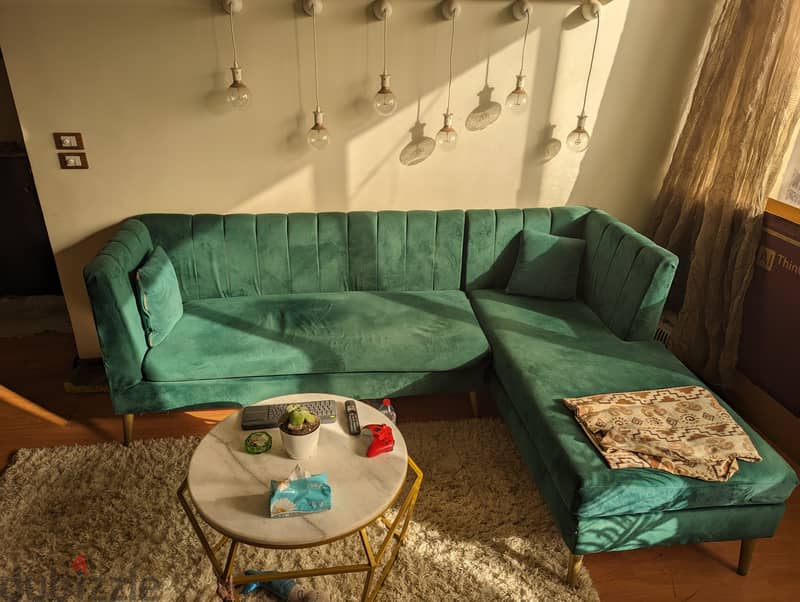 Velvet green L-shaped sofa+ 3 cushions 2