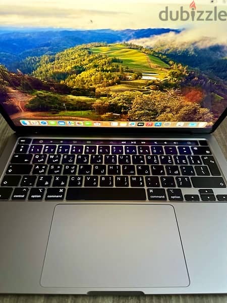 MacBook Pro 2020 RAM 16 giga Hard disk 512 9