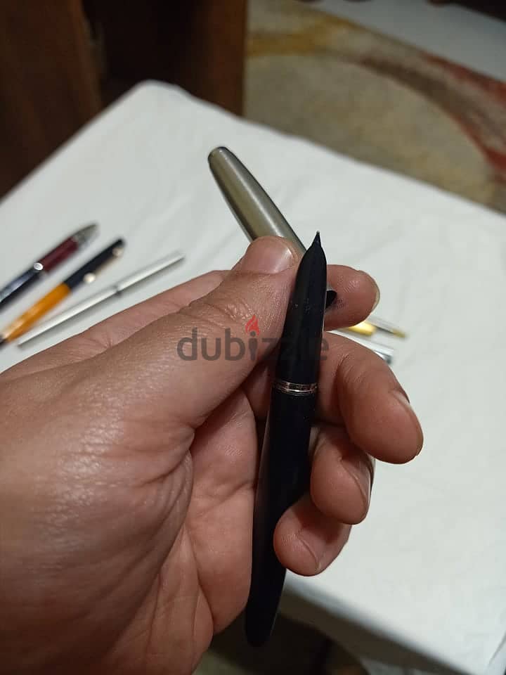 قلم شيفرجاف و6 قلم باركرجاف و2قلم باركر حبر ب2000ج 10
