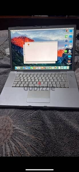 laptop apple macbook pro لاب توب 1