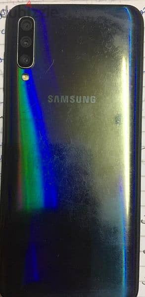 Samsung Galaxy a50 4