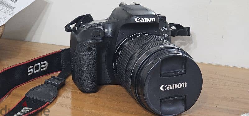 camera canon 77d 0