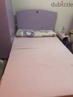 غرفة نوم اطفال سريرين ١٢٠ ودولاب   وكومودينو  بالمراتب والمخدات قبانى 0