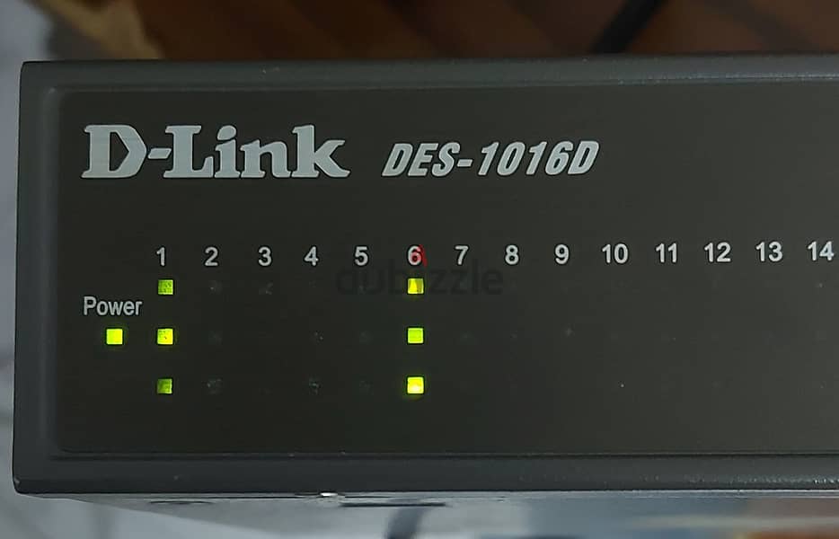 سويتش D-Link 3