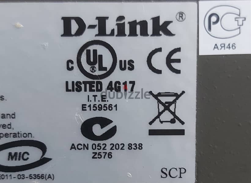 سويتش D-Link 4