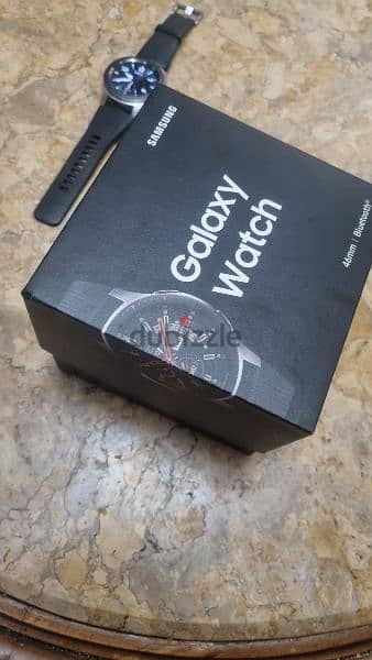 galaxy watch  46m  with box and ساعه 2