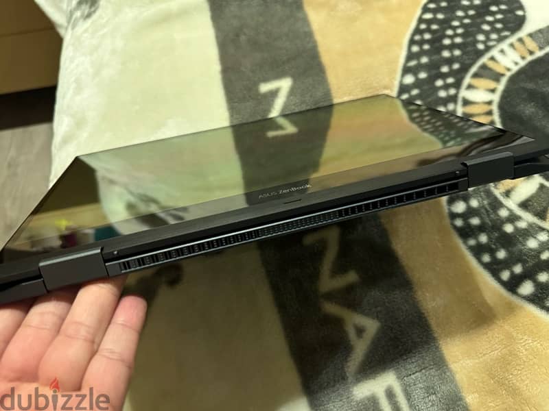 ASUS ZenBook Flip 13 Ultra Slim Convertible Laptop, 13.3” OLED FHD 11