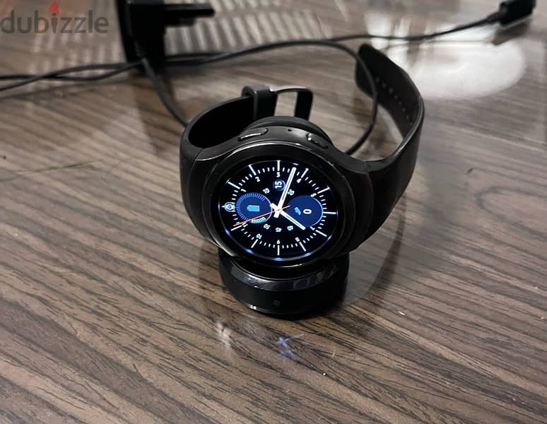 Samsung gear s2 smart watch 0