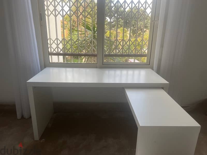IKEA desk with pull-out panel white 1