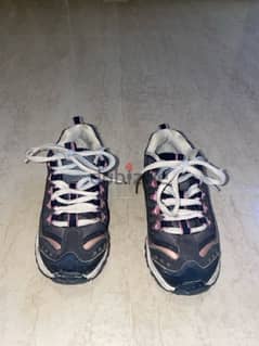 Sketchers girls shoes Size: 28 0